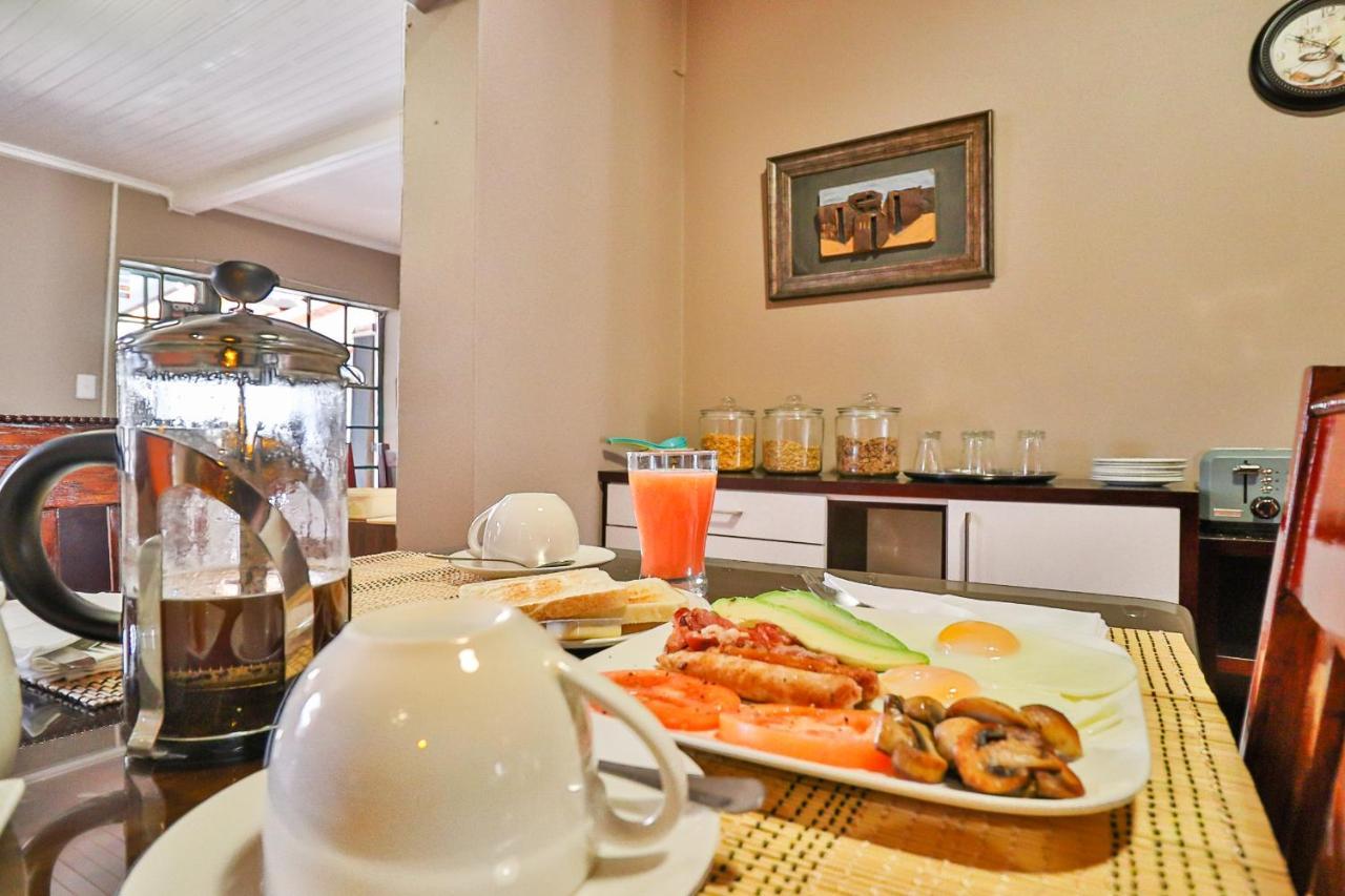 Sunbury Bed And Breakfast Йоханесбург Екстериор снимка