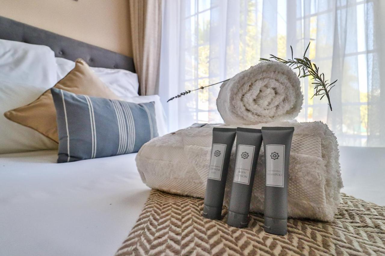 Sunbury Bed And Breakfast Йоханесбург Екстериор снимка